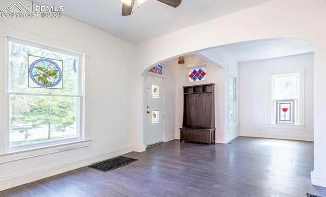 116 W Adams Avenue