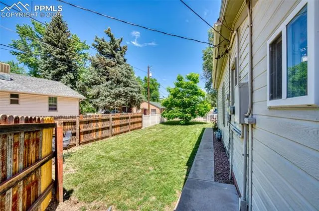 Canon City, Colorado 81212, United States, 3 Bedrooms Bedrooms, ,2 BathroomsBathrooms,Residential,Active,155209