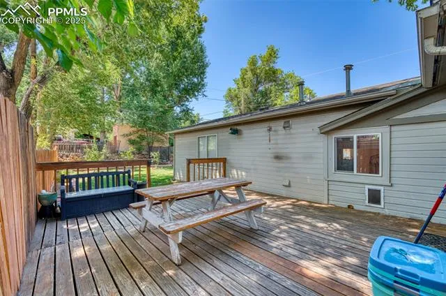 Canon City, Colorado 81212, United States, 3 Bedrooms Bedrooms, ,2 BathroomsBathrooms,Residential,Active,155209