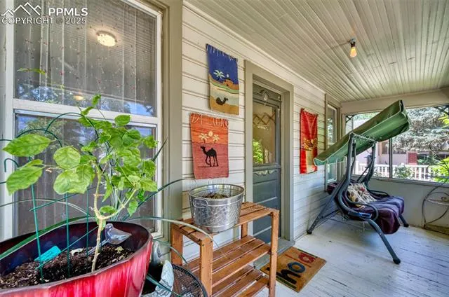 Canon City, Colorado 81212, United States, 3 Bedrooms Bedrooms, ,2 BathroomsBathrooms,Residential,Active,155209