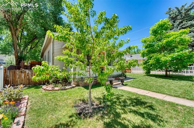 Canon City, Colorado 81212, United States, 3 Bedrooms Bedrooms, ,2 BathroomsBathrooms,Residential,Active,155209