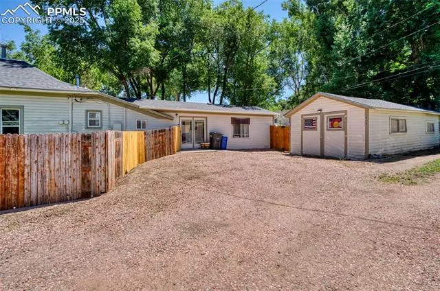 Canon City, Colorado 81212, United States, 3 Bedrooms Bedrooms, ,2 BathroomsBathrooms,Residential,Active,155209