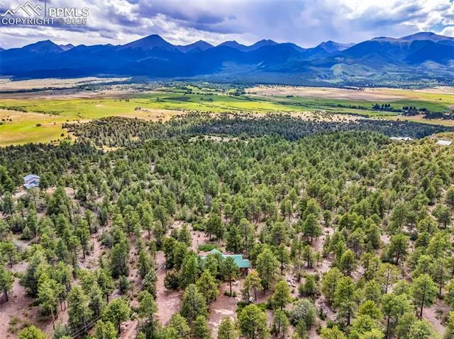 Westcliffe, Colorado 81252, United States, 5 Bedrooms Bedrooms, ,3 BathroomsBathrooms,Residential,Active,175530