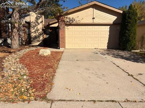 Photo of 6335 Gunshot Pass Drive, Colorado Springs, CO 80917 (MLS # 4236619)