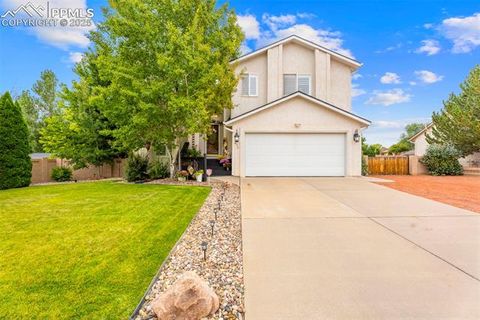 Photo of 473 W Archer Drive, Pueblo, CO 81007 (MLS # 1163064)