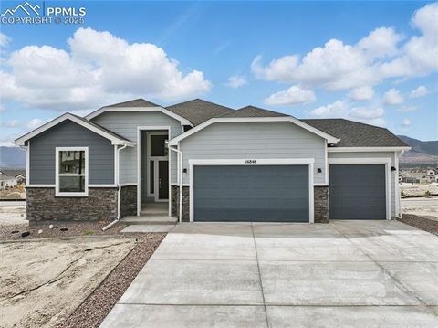 Photo of 16846 Greenfield Drive, Monument, CO 80132 (MLS # 3262714)