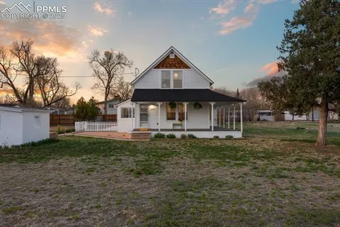 MLS: 5593951