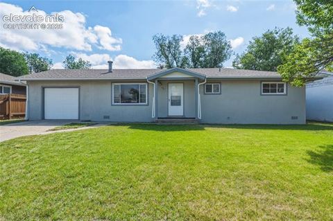 Photo of 421 Marquette Drive, Colorado Springs, CO 80911 (MLS # 1381495)