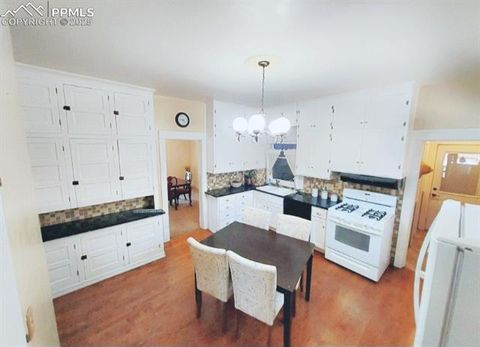 Tiny photo for 2011 N Greenwood Street, Pueblo, CO 81003 (MLS # 1511637)