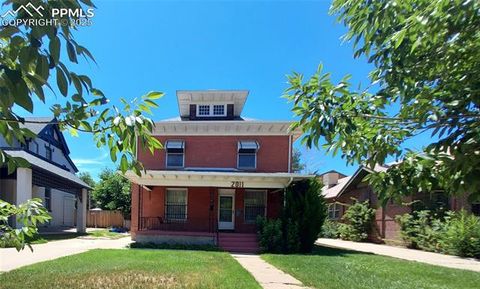 Photo of 2011 N Greenwood Street, Pueblo, CO 81003 (MLS # 1511637)