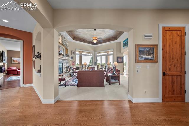 4025 Reserve Point