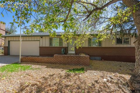Photo of 2855 El Capitan Drive, Colorado Springs, CO 80918 (MLS # 4849838) Photo of 2855 El Capitan Drive, Colorado Springs, CO 80918 (MLS # 4849838)