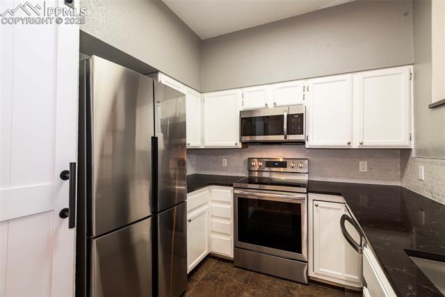 8126 Gray Court 499