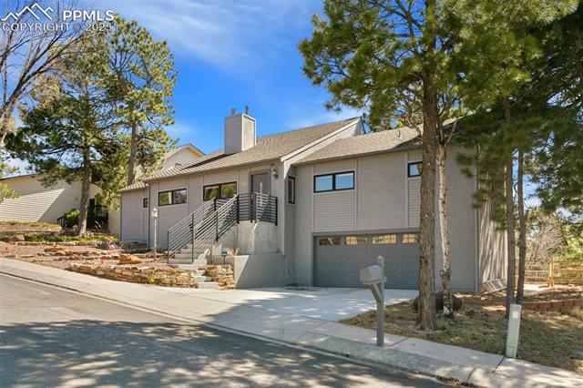 1927 Brookdale Drive