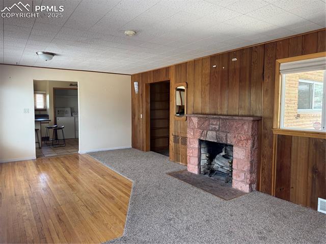 1424 Acacia Drive