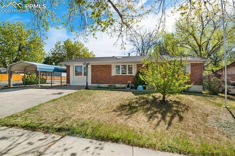 Photo of 1115 Kingsley Drive, Colorado Springs, CO 80909 (MLS # 1871416)