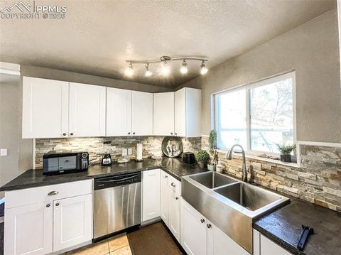 Tiny photo for 214 N 20th Street, Colorado Springs, CO 80904 (MLS # 5523286)