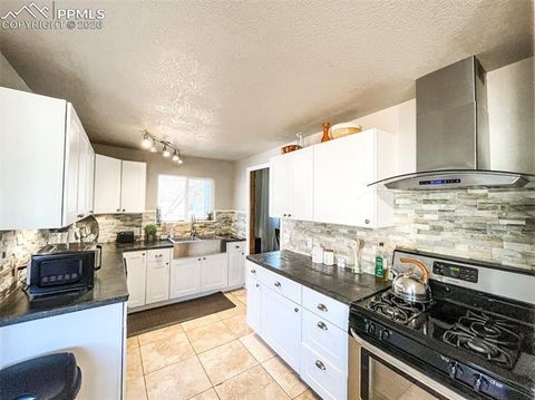 Tiny photo for 214 N 20th Street, Colorado Springs, CO 80904 (MLS # 5523286)