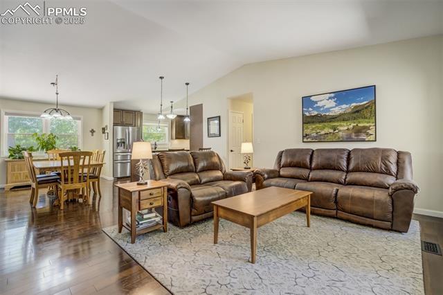 4734 Bunchberry Lane