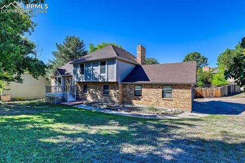 Photo of 6570 Red Feather Drive, Colorado Springs, CO 80919 (MLS # 7083230)
