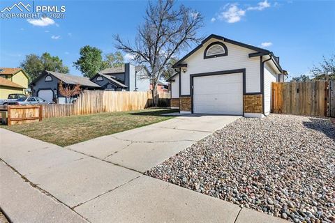 Tiny photo for 1435 Crippen Court, Colorado Springs, CO 80916 (MLS # 9674912)