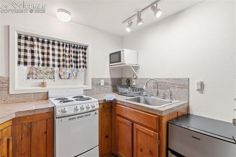 Tiny photo for 1414 Cheyenne Boulevard, Colorado Springs, CO 80906 (MLS # 5882637)