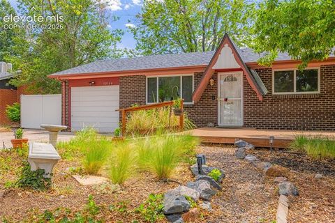 Tiny photo for 12164 E Ohio Avenue, Aurora, CO 80012 (MLS # 6699176)