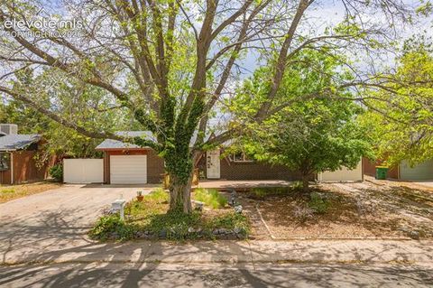 Tiny photo for 12164 E Ohio Avenue, Aurora, CO 80012 (MLS # 6699176)