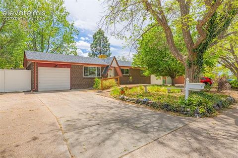Tiny photo for 12164 E Ohio Avenue, Aurora, CO 80012 (MLS # 6699176)