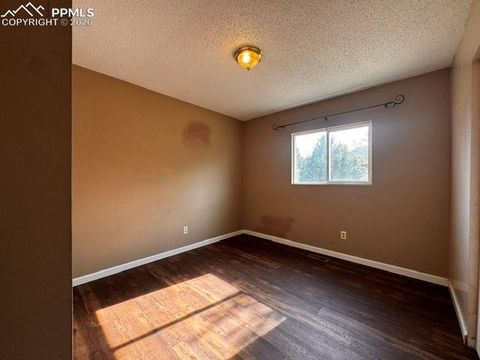 Tiny photo for 4210 College View Drive, Colorado Springs, CO 80906 (MLS # 1513765)