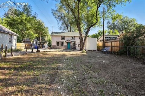 Photo of 516 E Cache La Poudre Street, Colorado Springs, CO 80903 (MLS # 2184636)