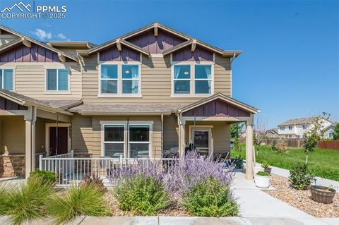 Photo of 6035 White Wolf Point, Colorado Springs, CO 80925 (MLS # 5739163) Photo of 6035 White Wolf Point, Colorado Springs, CO 80925 (MLS # 5739163)