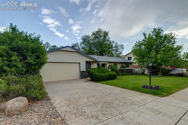751 Crown Ridge Drive