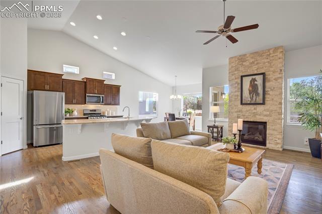 Properties For Sale Listings 10585 Kelowna View