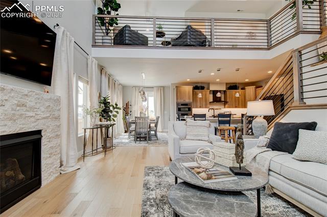 6505 Loaderman Drive