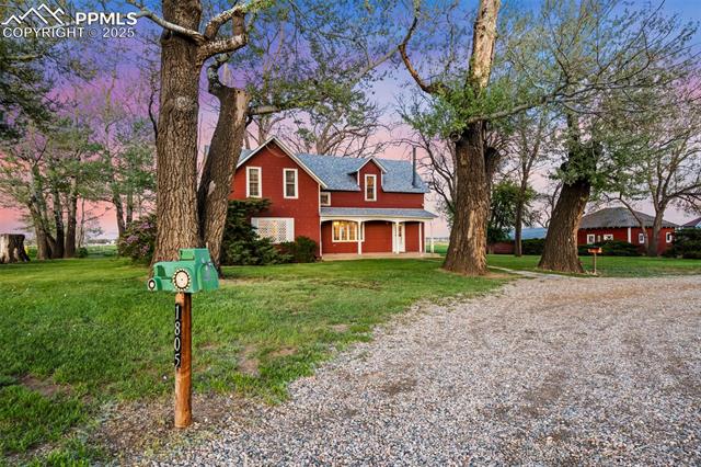 1805 W County Road 8