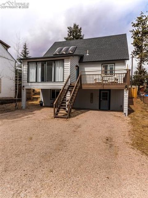 Photo of 918 Lorraine Avenue, Woodland Park, CO 80863 (MLS # 1899529)