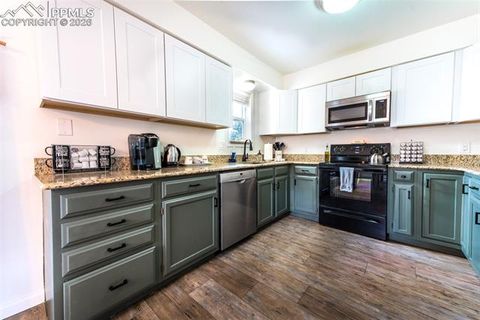 Tiny photo for 918 Lorraine Avenue, Woodland Park, CO 80863 (MLS # 1899529)