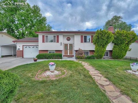 1555 Luna Vista Street Colorado Springs CO 80911