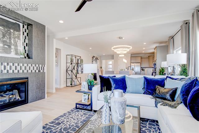 6511 Loaderman Drive