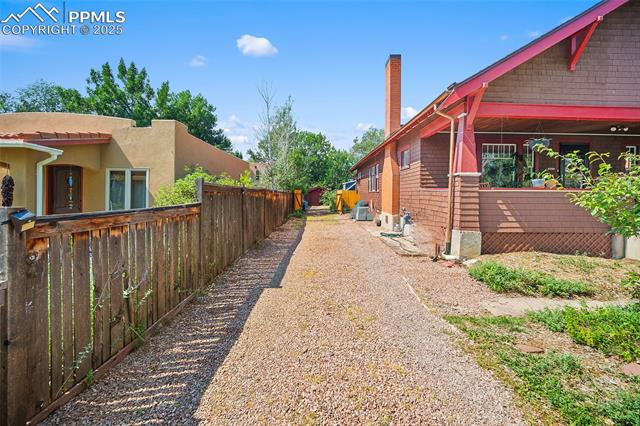 Properties For Sale Listings 1823 W Pikes Peak Avenue