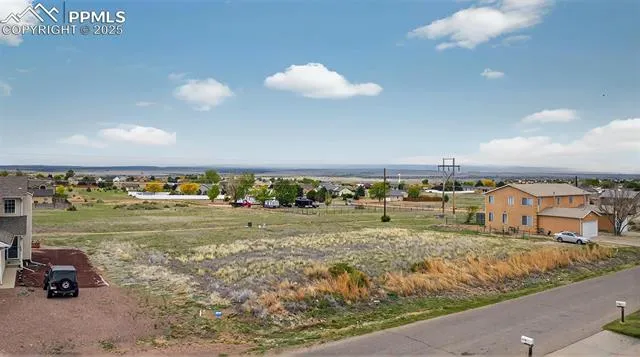 MLS: 3876256