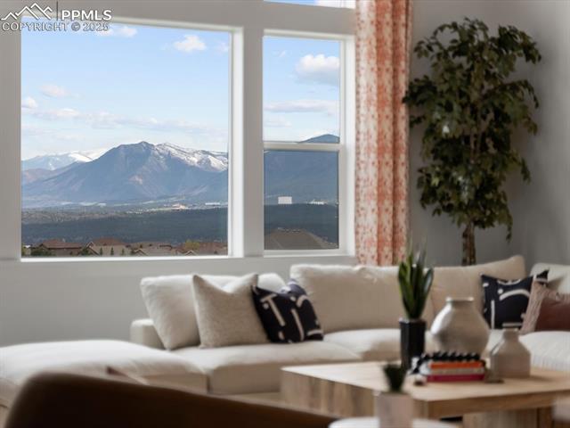 477 Grand Summit Drive