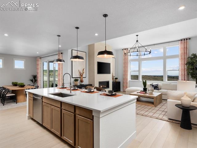 477 Grand Summit Drive