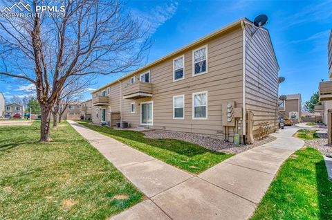 Tiny photo for 4920 Universal Heights, Colorado Springs, CO 80916 (MLS # 9708703)