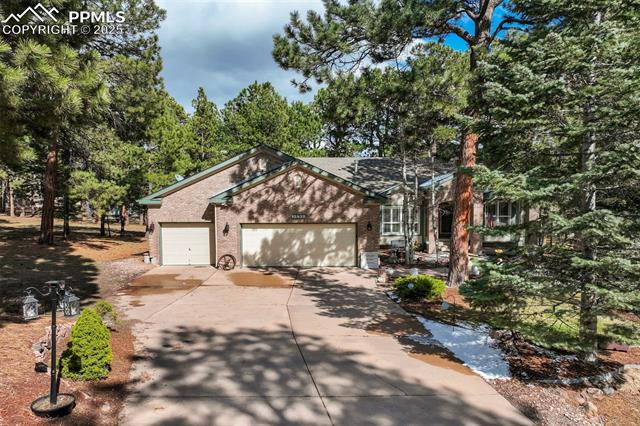 15935 Woodmeadow Court