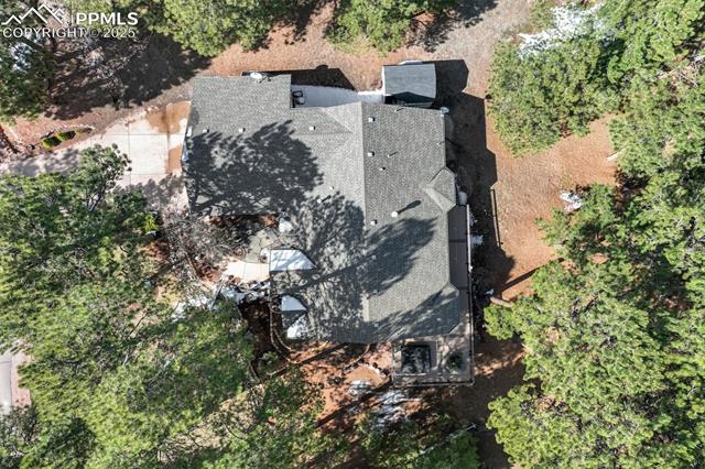 15935 Woodmeadow Court