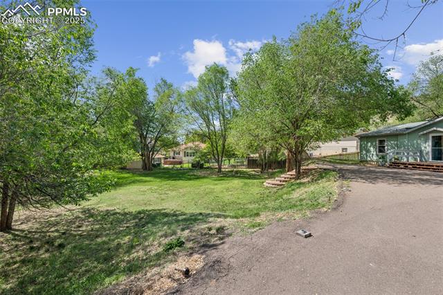 620 Echo Lane