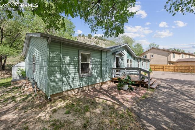 620 Echo Lane
