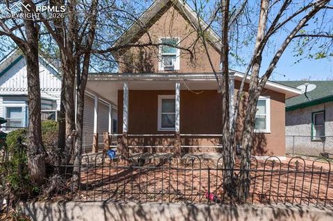 Photo of 205 Cottonwood Street, Pueblo, CO 81004 (MLS # 6264067)